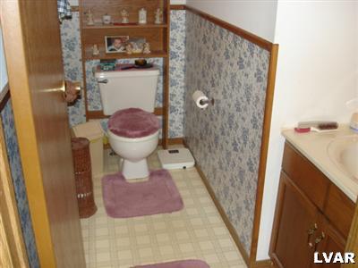 9 Hemlock Road Kunkletown, PA 18058 - Photo 10 of 12 Gallery Image 10