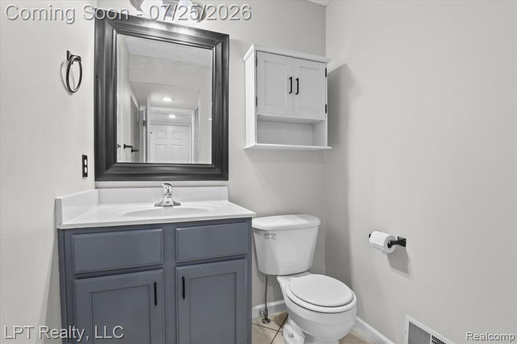 13809 Mead Creek Road Bath, MI 48808 - Photo 10 of 24