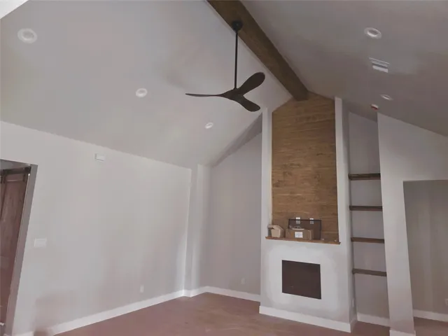 $1,055,000 | 4 Lake Forest Drive, Conroe, TX 77384