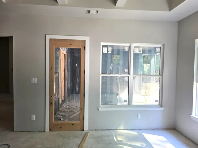 $1,055,000 | 4 Lake Forest Drive, Conroe, TX 77384