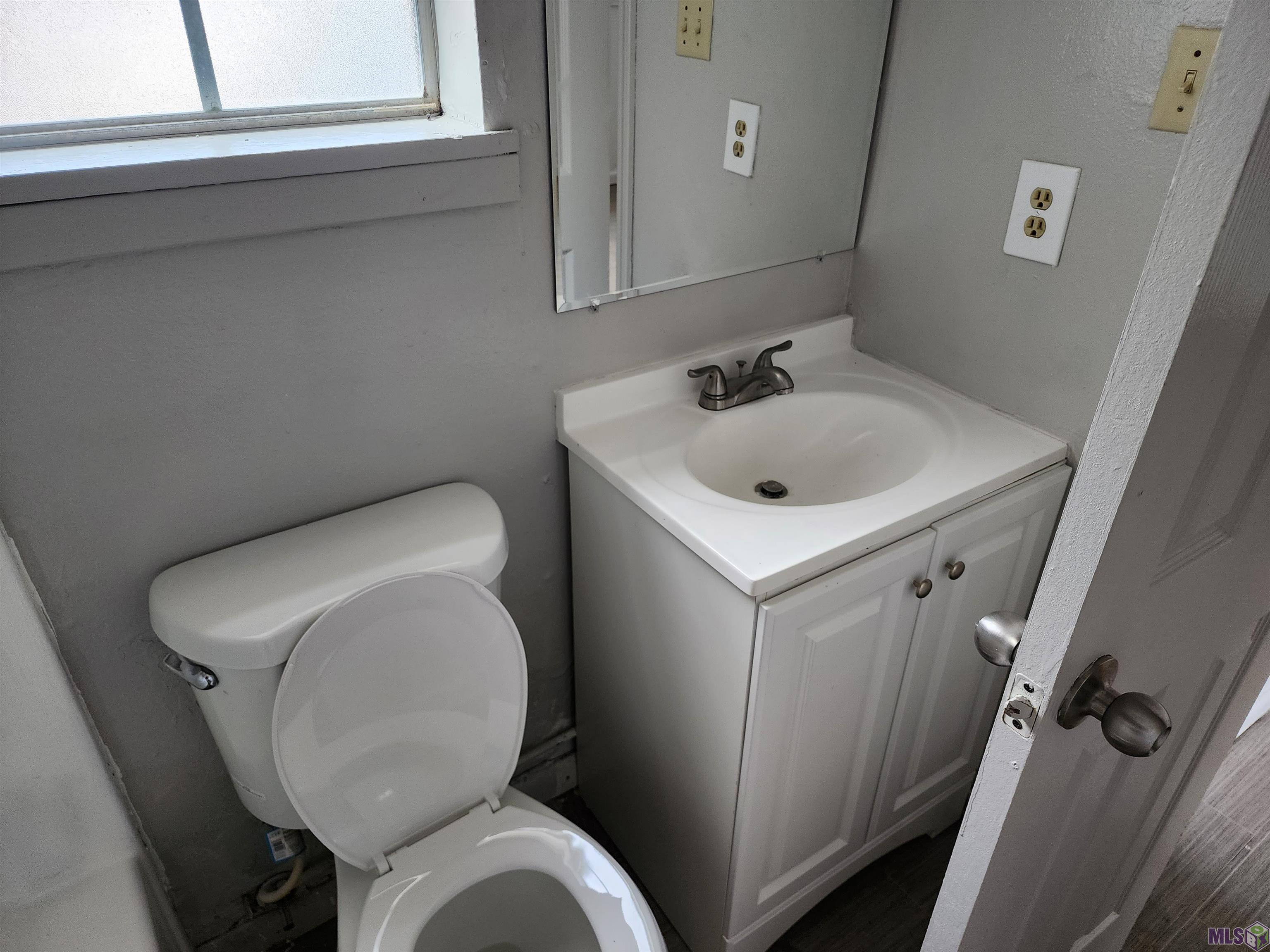 4627 Tigerland Avenue Baton Rouge, LA 70820 - Photo 6 of 21