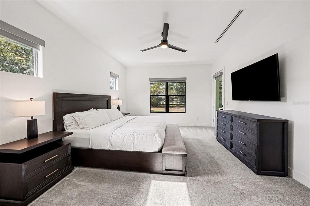 17296 Raintree Road Lutz, FL 33558 - Photo 19 of 56