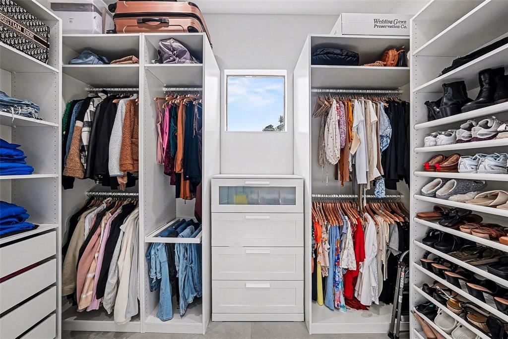 17296 Raintree Road Lutz, FL 33558 - Photo 23 of 56