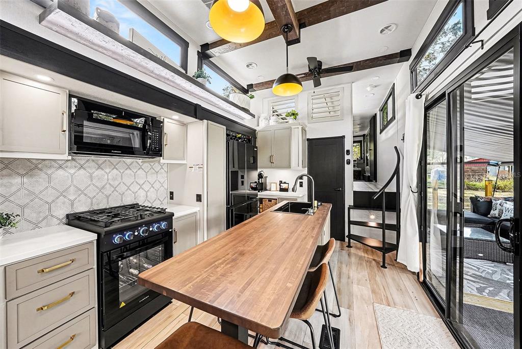 17296 Raintree Road Lutz, FL 33558 - Photo 45 of 56