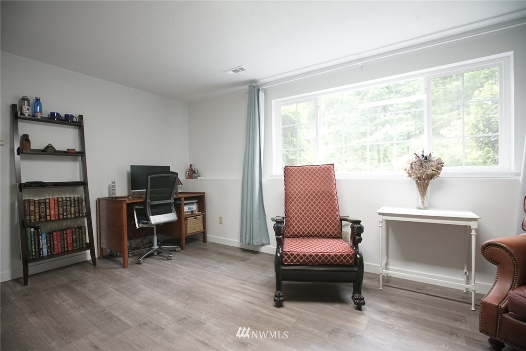 4400 Meridian Road Northeast Lacey, WA 98516 - Photo 21 of 38 Gallery Image 21