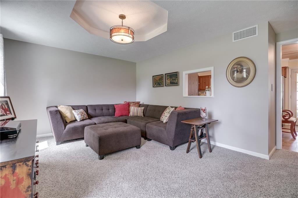 8543 Acton Road Indianapolis, IN 46259 - Photo 8 of 47 Gallery Image 8