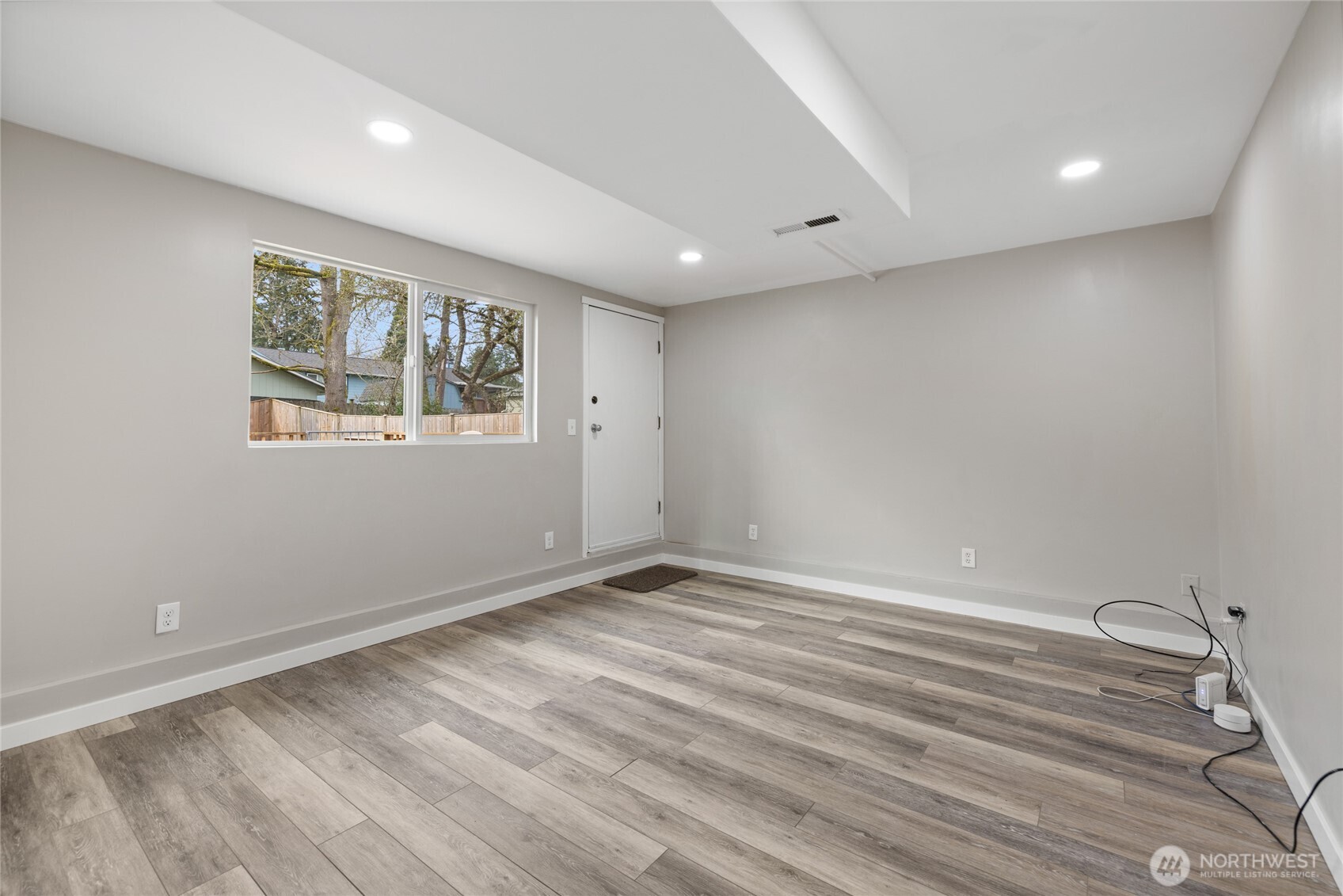 3207 Southeast 19th Court Renton, WA 98058 - Photo 31 of 39 Gallery Image 31