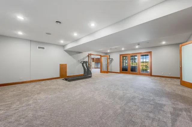 $1,499,000 | 775 200th Avenue, Fairmont, MN 56031