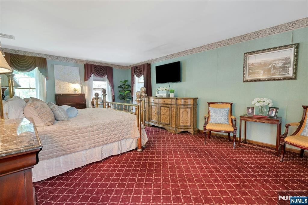 10 Moonshadow Court Butler, NJ 07405 - Photo 26 of 47