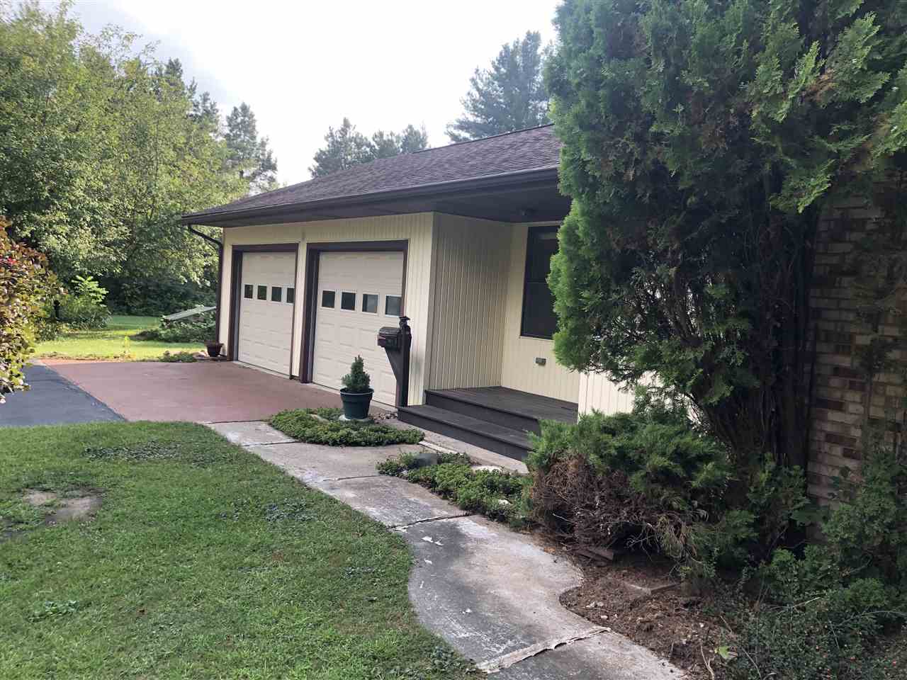 3162 Lee Hill Road Caro, MI 48723 - Photo 27 of 42 50053428-26.JPG