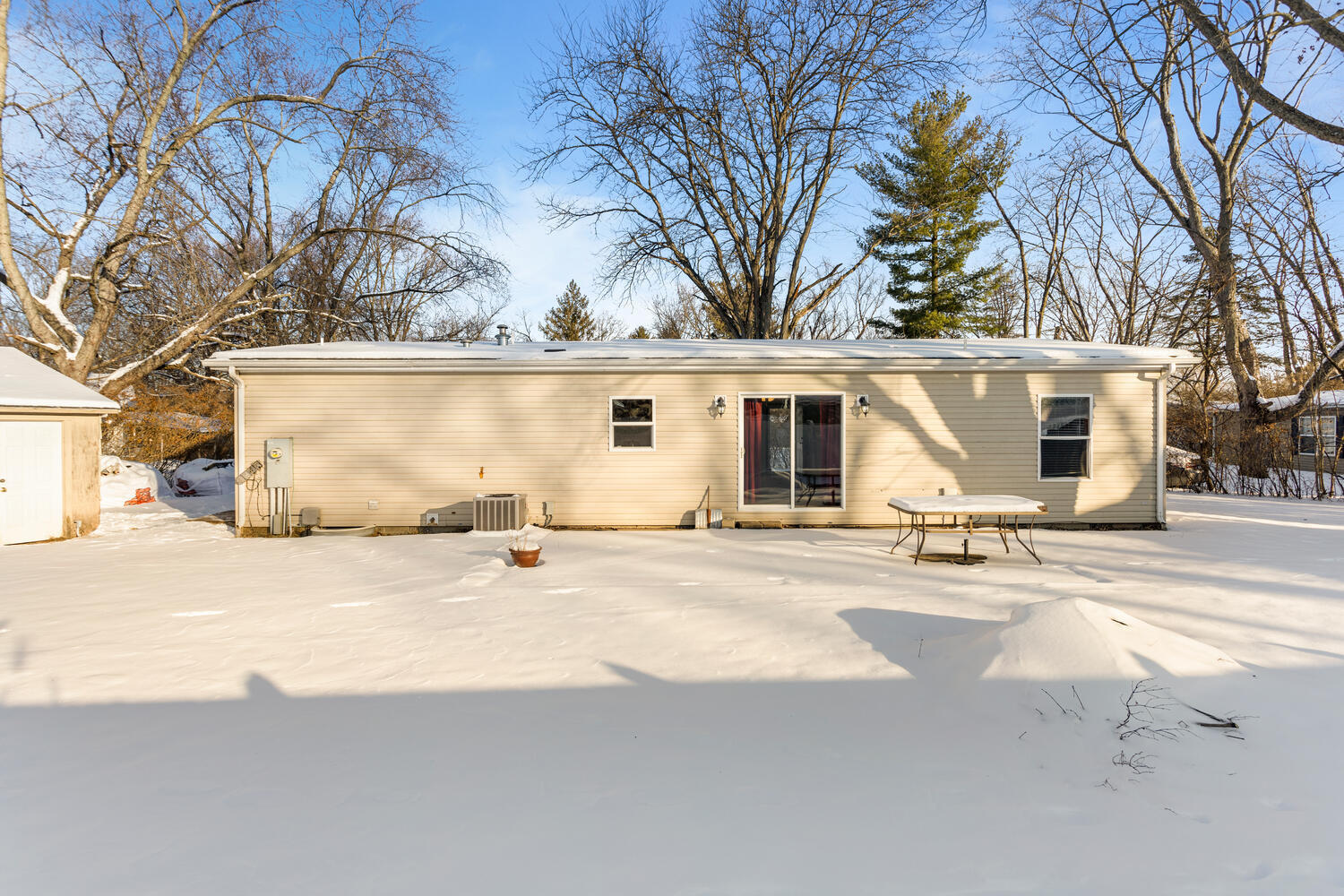 1101 James Court Mahomet, IL 61853 - Photo 24 of 27