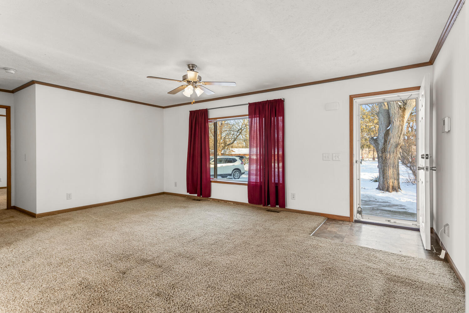 1101 James Court Mahomet, IL 61853 - Photo 5 of 27