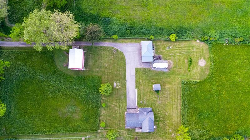 194 Keefer Road Connellsville, PA 15425 - Photo 5 of 25