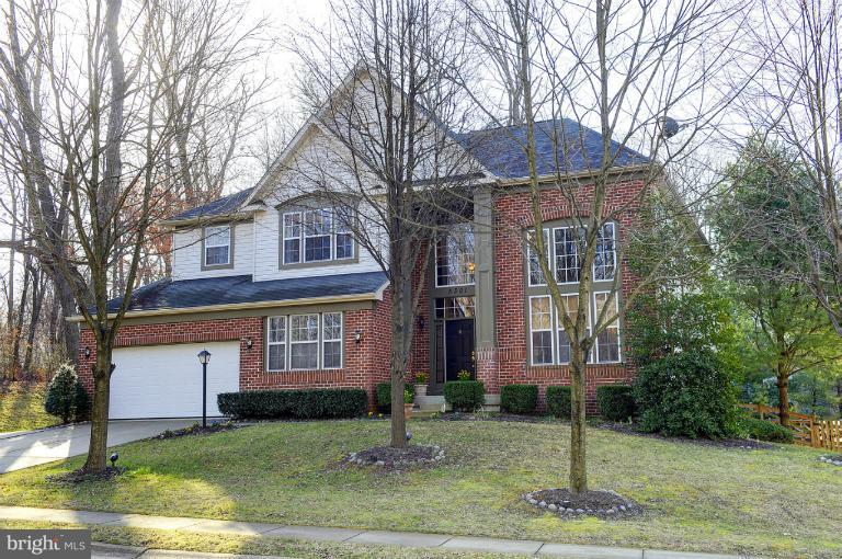 5301 Woodlot Road Columbia, MD 21044 - Photo 11 of 29 Exterior (Front)