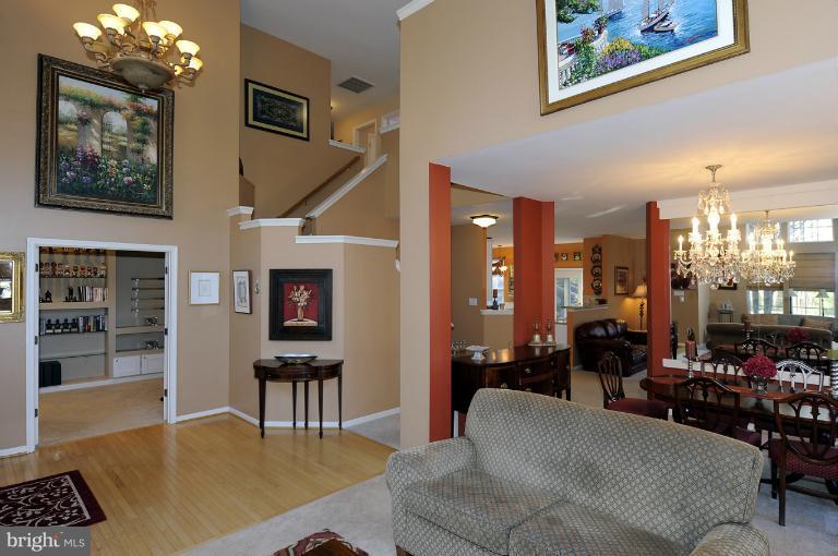 5301 Woodlot Road Columbia, MD 21044 - Photo 16 of 29 Interior (General)