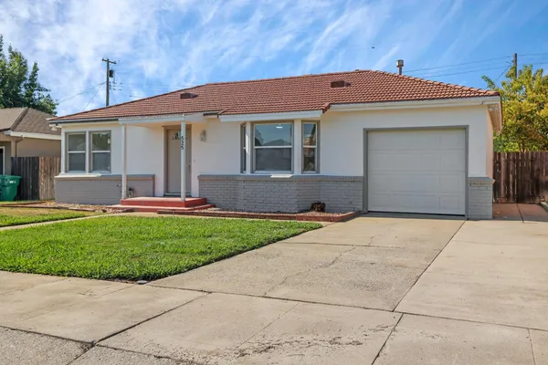 $430,000 | 525 Eureka Avenue, Lodi, CA 95240