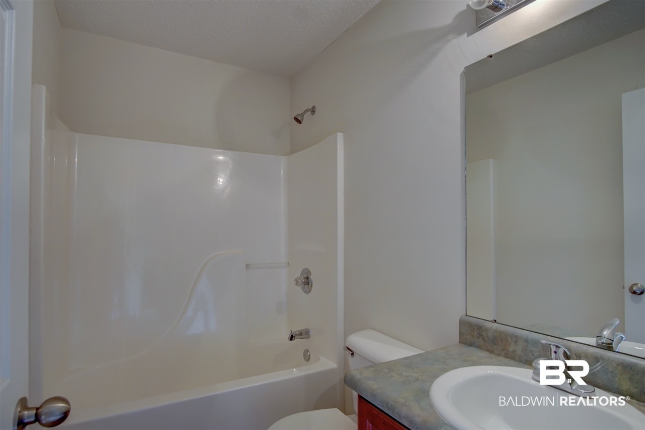 28394 County Road 65 Loxley, AL 36551 - Photo 21 of 31 Guest Bathroom