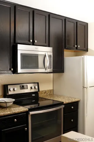 $3,995 | 4095 Rosenda Court, Unit 249, San Diego, CA 92122