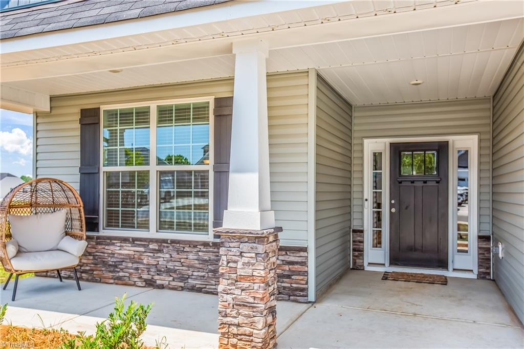 115 Red Maple Way King, NC 27021 - Photo 4 of 23 Gallery Image 4