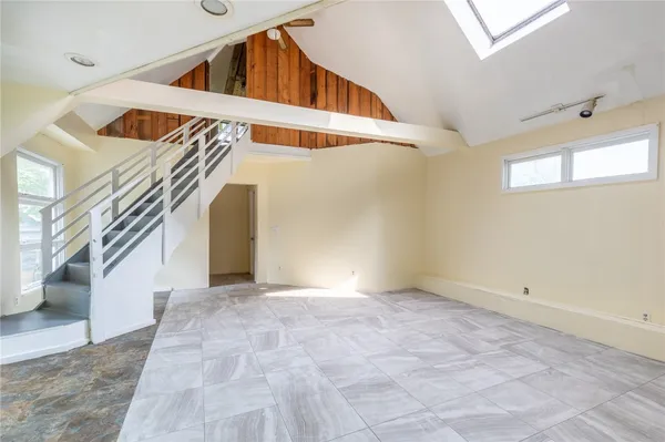 $1,695 | 42 Wilcox Street, Rochester, NY 14607