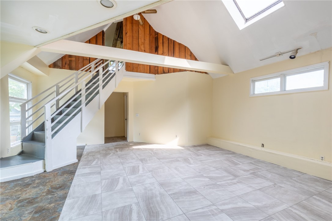 42 Wilcox Street Rochester, NY 14607 - Photo 11 of 31