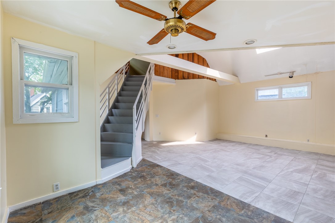 42 Wilcox Street Rochester, NY 14607 - Photo 8 of 31