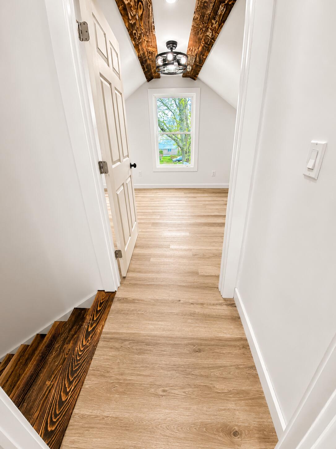 188 Ohio Hill Road Fairfield, ME 04937 - Photo 25 of 28 Upstairs hall