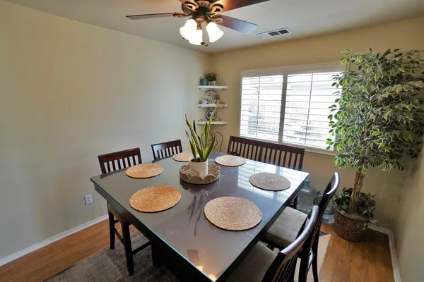 $425,000 | 335 Kenwood Drive, Lemoore, CA 93245