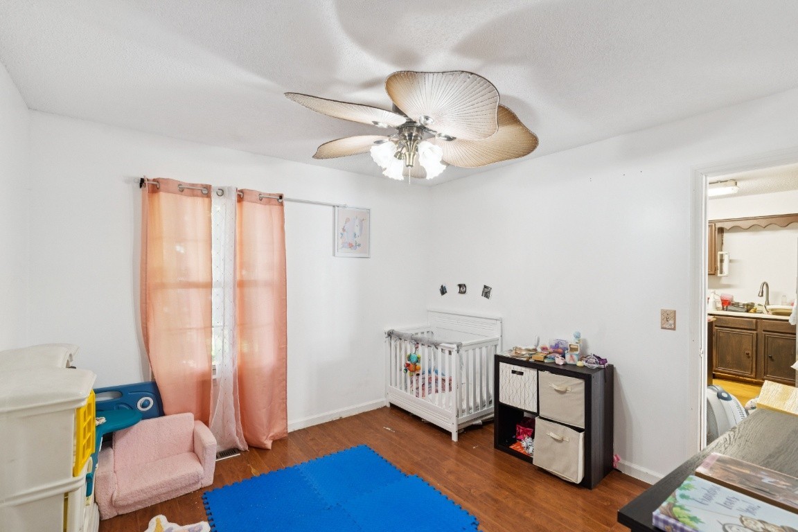 1544 Heritage View Boulevard Madison, TN 37115 - Photo 12 of 18 a view of room with furniture and wooden floor