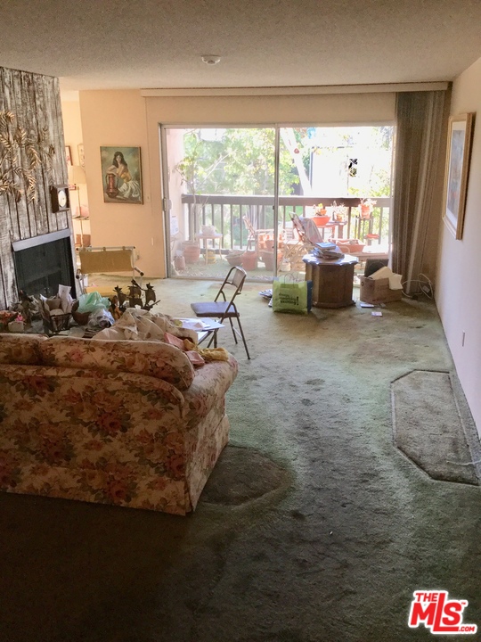 7204 Raintree Circle Culver City, CA 90230 - Photo 14 of 23 Gallery Image 14