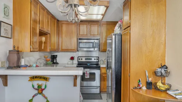 $2,350 | 5765 Friars Road, Unit 176, San Diego, CA 92110