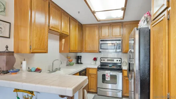 $2,350 | 5765 Friars Road, Unit 176, San Diego, CA 92110