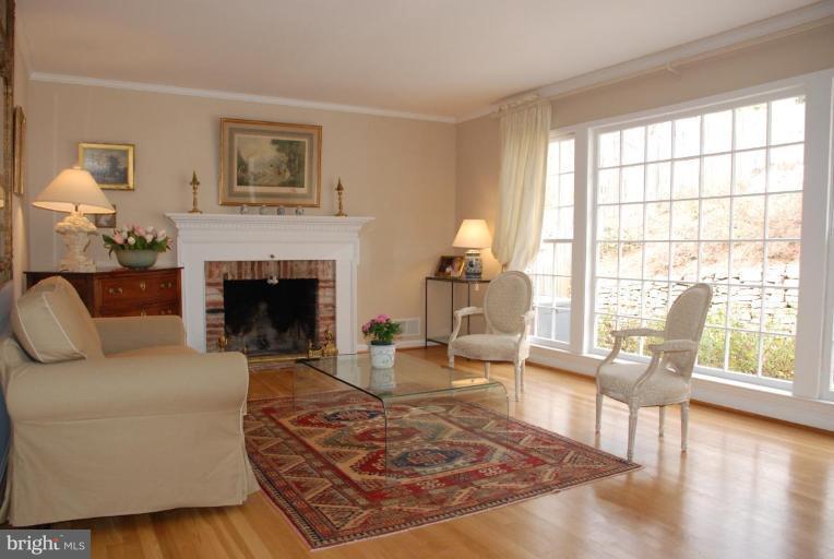 6705 Rannoch Road Bethesda, MD 20817 - Photo 2 of 15 Beautiful Living Room