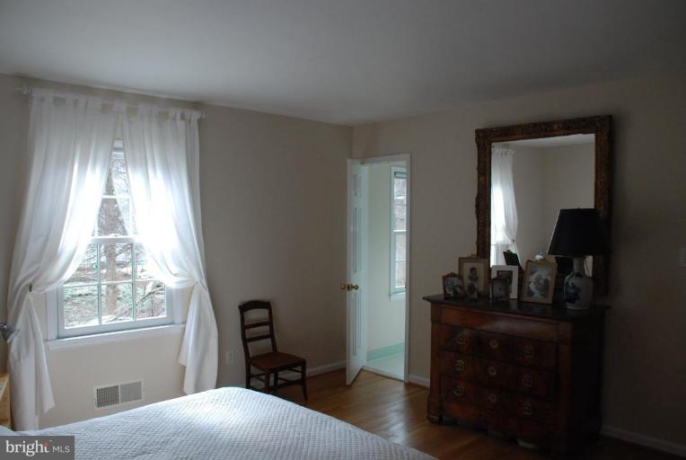 6705 Rannoch Road Bethesda, MD 20817 - Photo 12 of 15 Master Bedroom