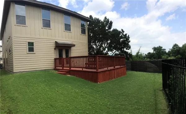 $2,495 | 2101 Rivers Edge Way, Unit 13, Austin, TX 78741