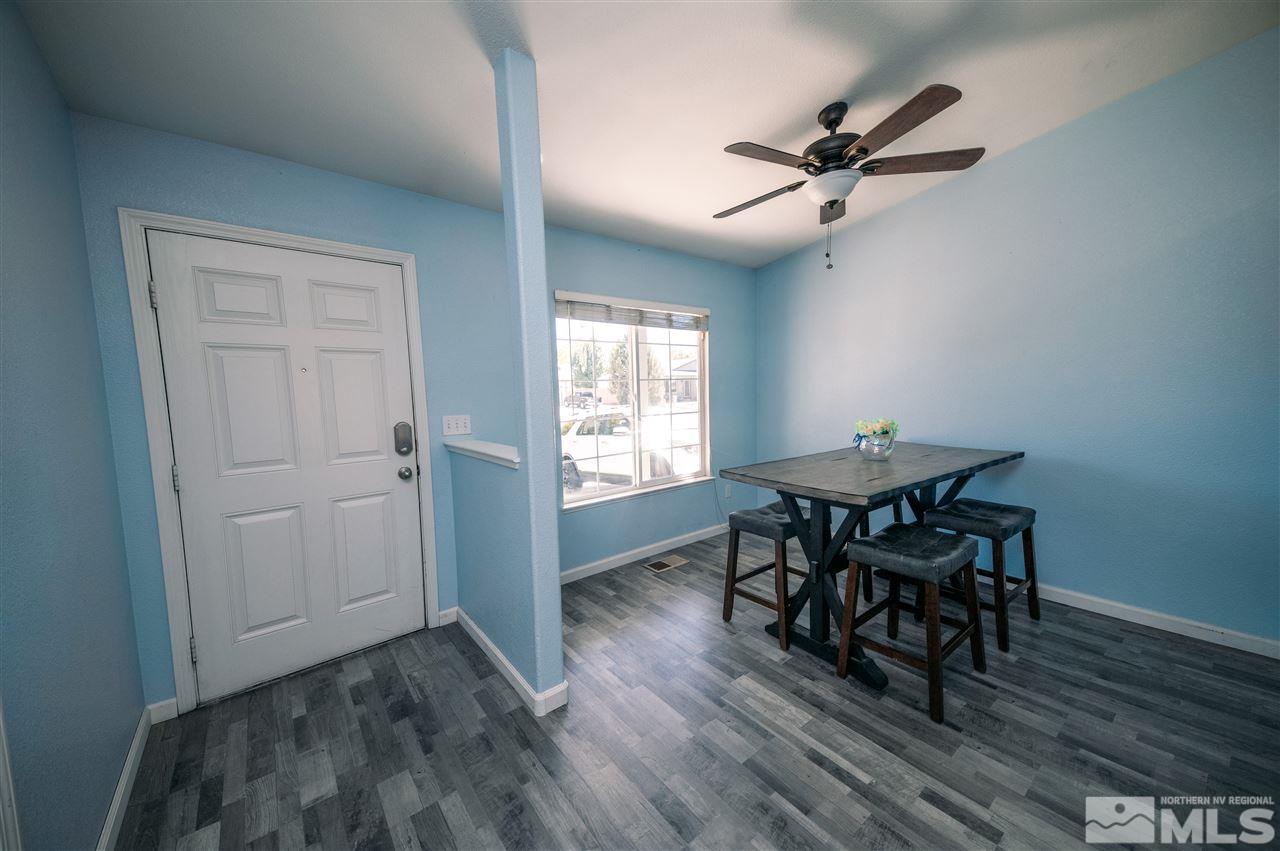 17705 Fairfax Court Reno, NV 89508 - Photo 4 of 22 Photo 4