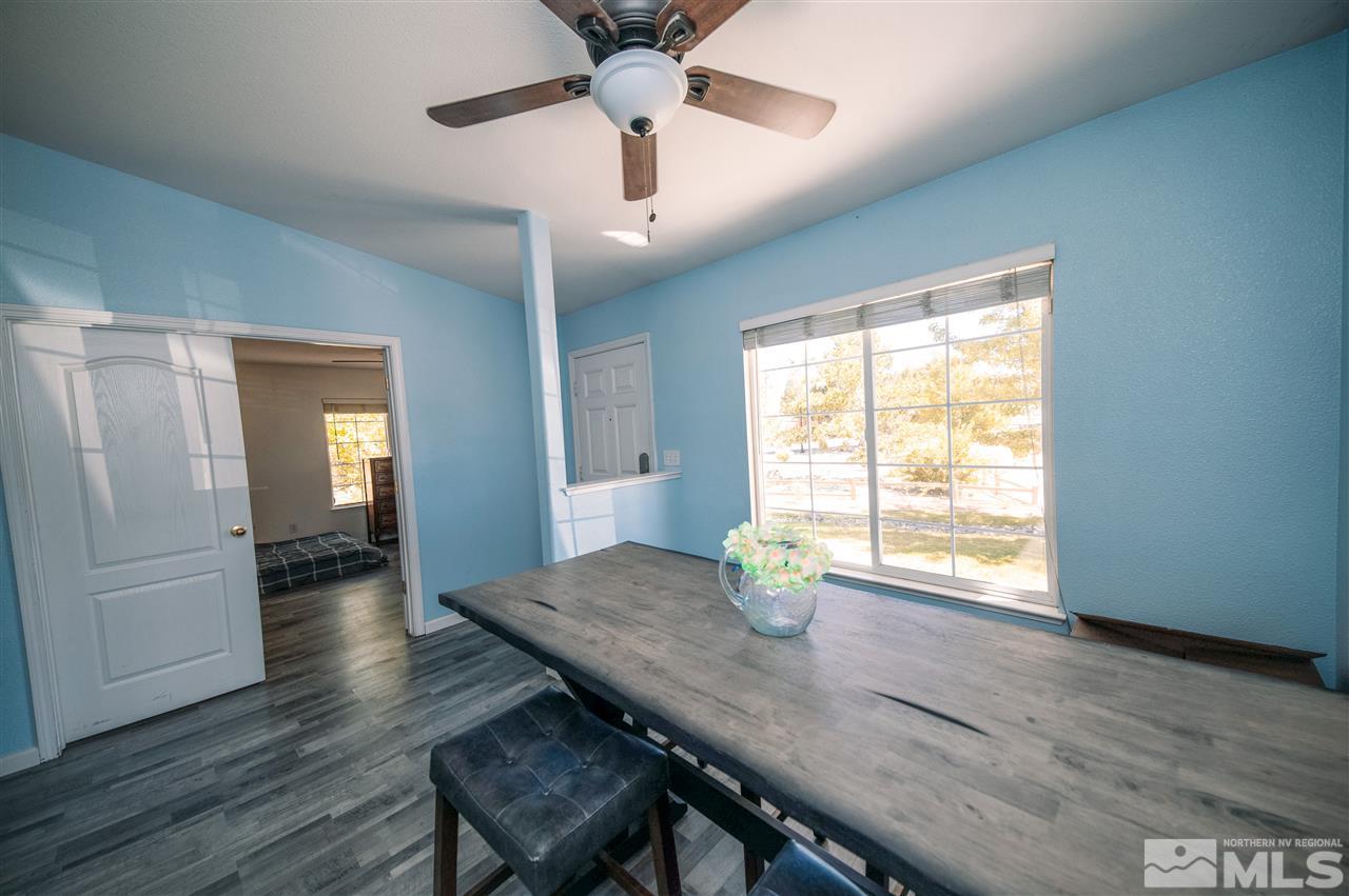 17705 Fairfax Court Reno, NV 89508 - Photo 5 of 22 Photo 5