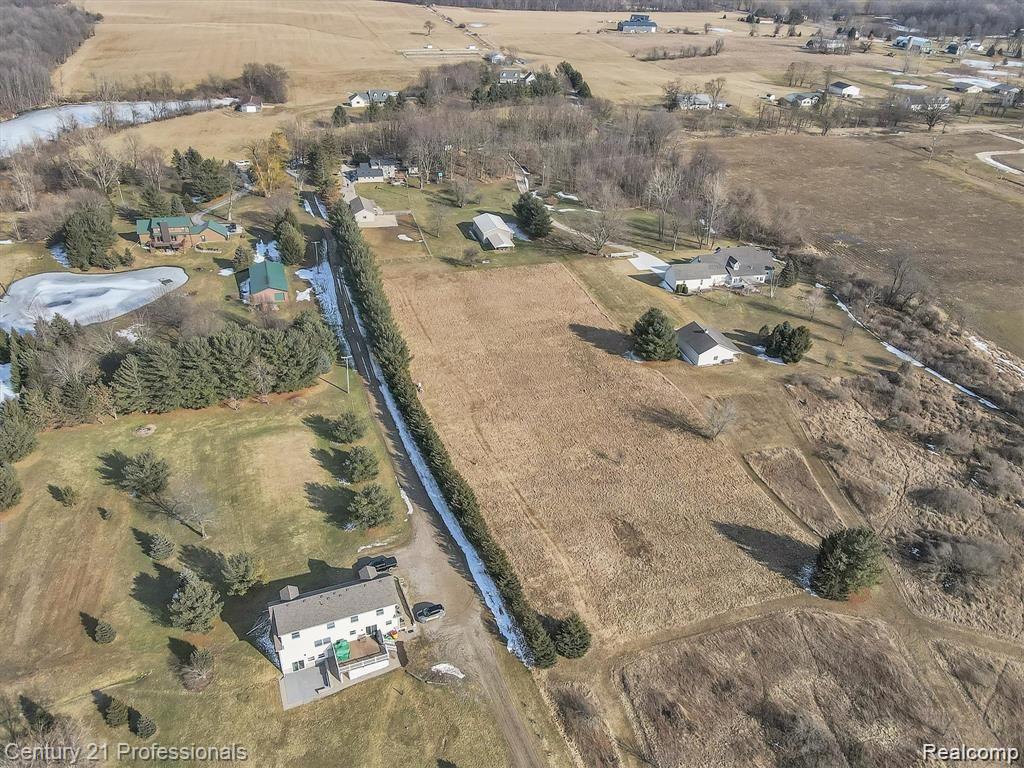 5340 Bishop Road Dryden, MI 48428 - Photo 79 of 82 89-5340-Bishop-Rd-WindowStill-Real-Estate-Photography-89.jpg