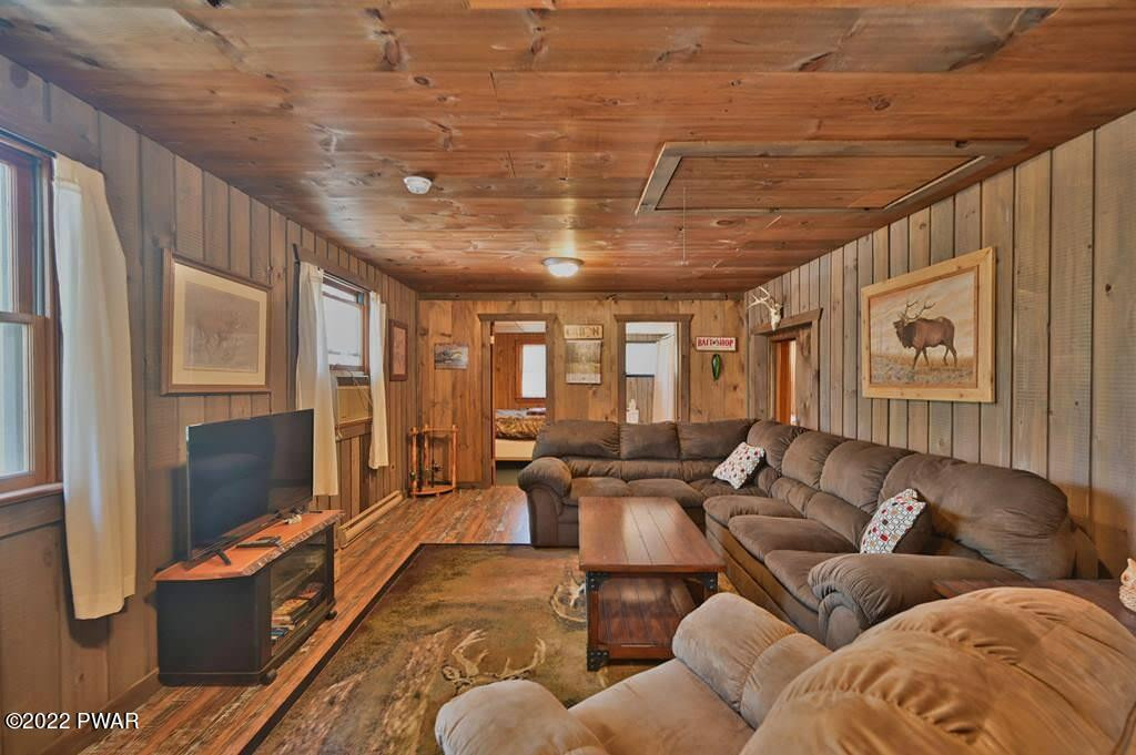 149 Entrance Road Tafton, PA 18464 - Photo 6 of 54 Photo 05