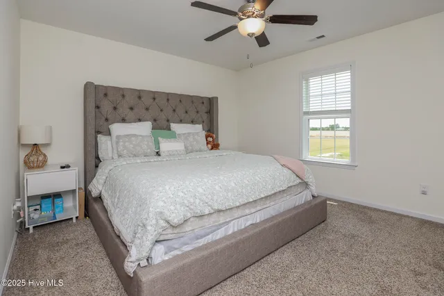 $254,000 | 127 Buckskin Drive, Pollocksville, NC 28573