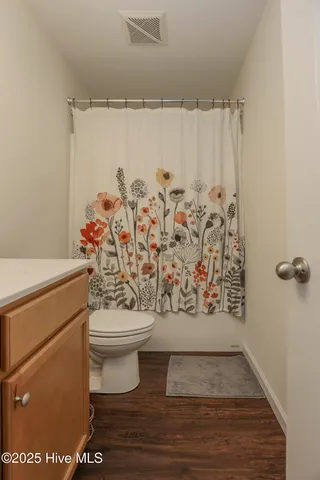 $254,000 | 127 Buckskin Drive, Pollocksville, NC 28573