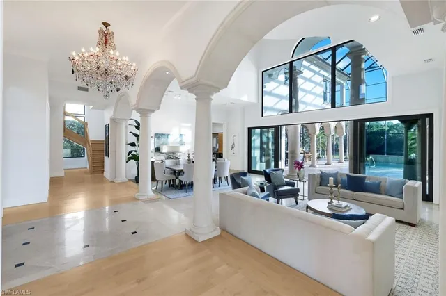 $7,480,000 | 1450 Gulfstar Drive South, Naples, FL 34112