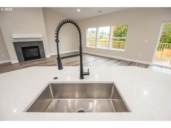 $499,900 | 160 Wil Way, Winston, OR 97496