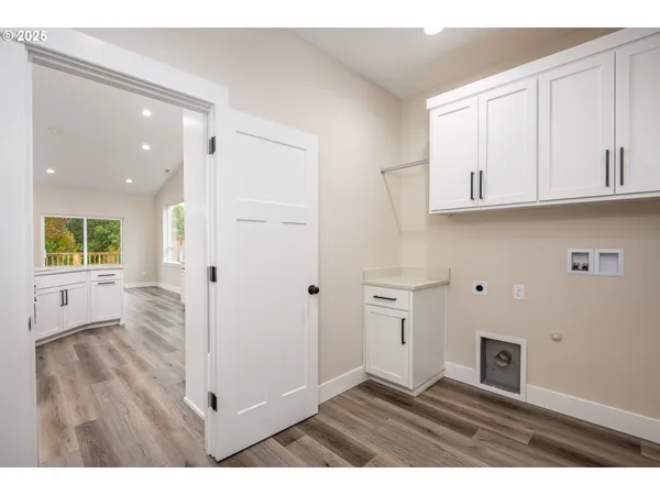 $499,900 | 160 Wil Way, Winston, OR 97496