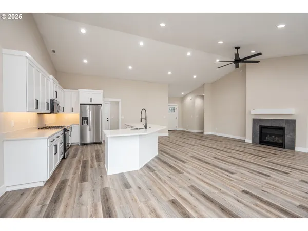 $499,900 | 160 Wil Way, Winston, OR 97496