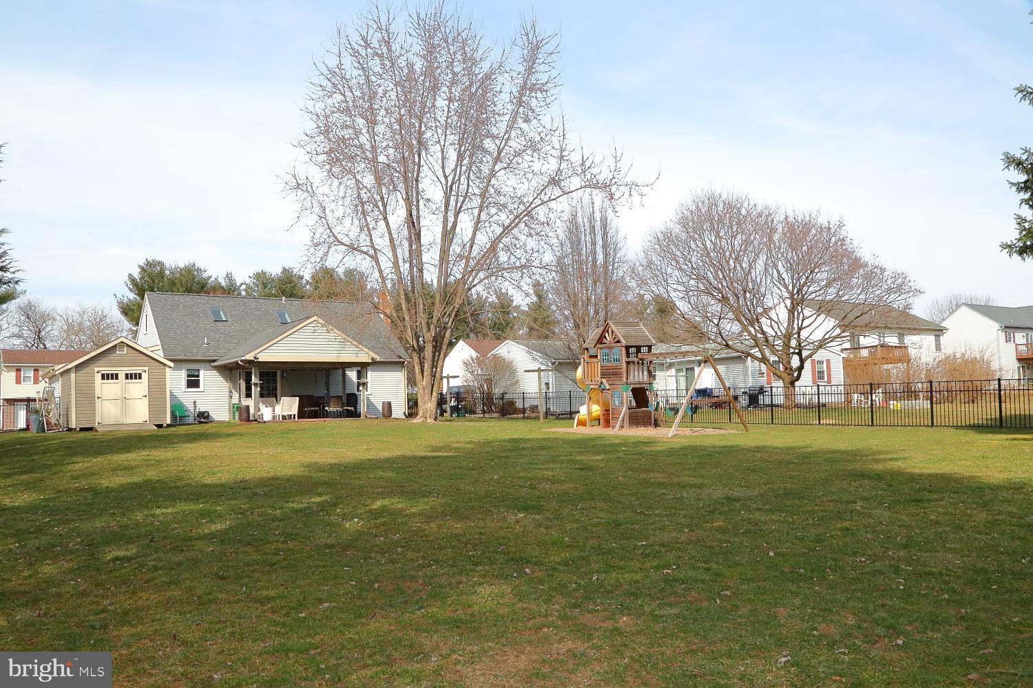307 Partridge Drive Lititz, PA 17543 - Photo 24 of 24 Great backyard - shed included