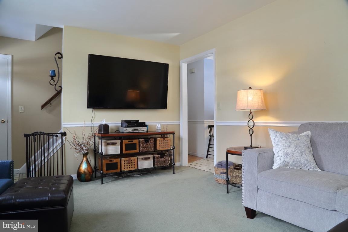 307 Partridge Drive Lititz, PA 17543 - Photo 4 of 24 Gallery Image 4