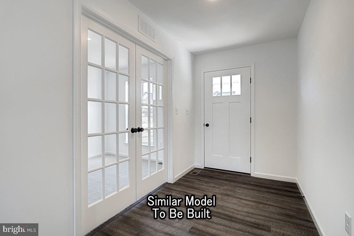 97 Ironmaster Road Lebanon, PA 17042 - Photo 2 of 19