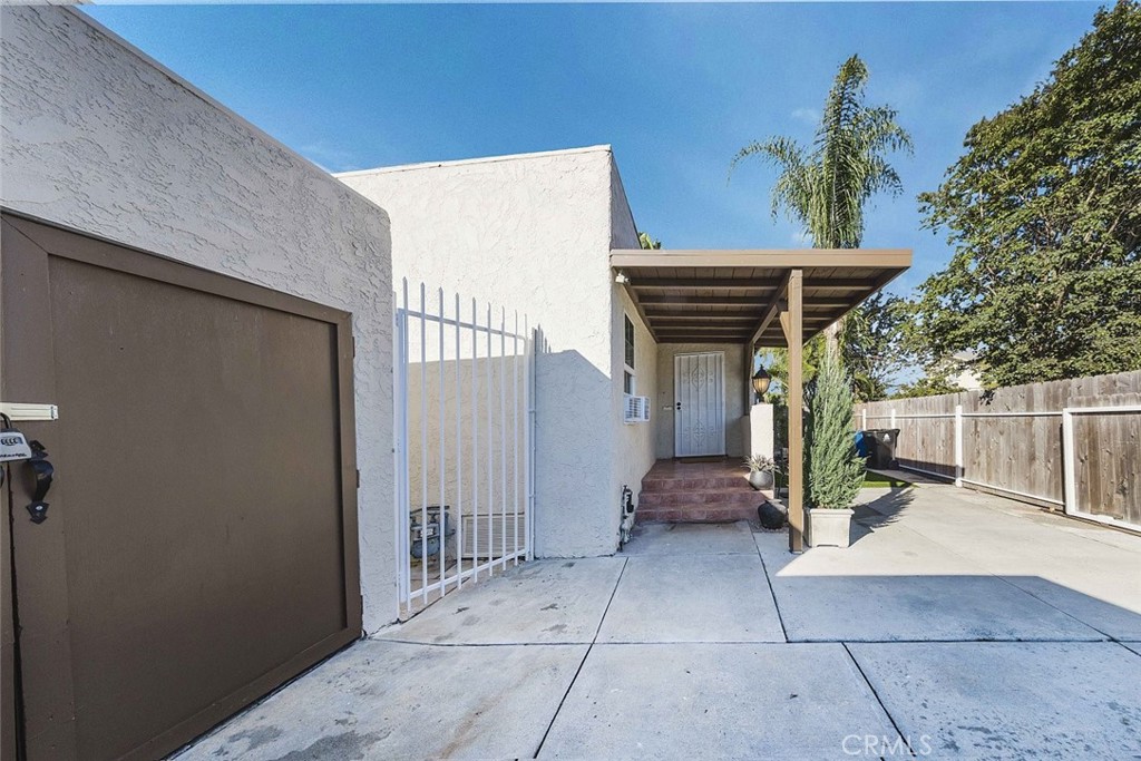 5506 Smiley Drive Los Angeles, CA 90016 - Photo 26 of 30