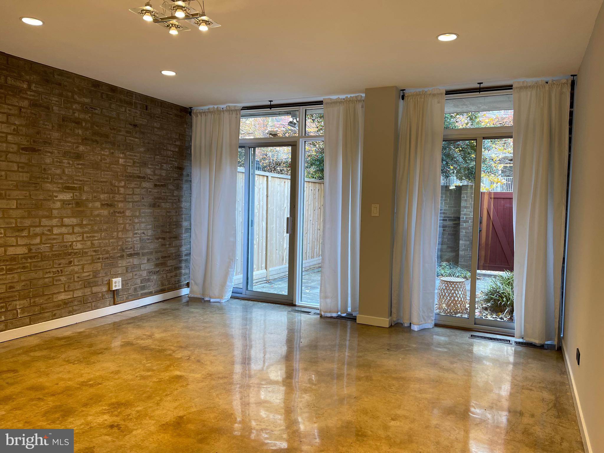 457 N Street Southwest Washington, DC 20024 - Photo 16 of 58